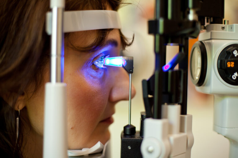 APPLANATION TONOMETRY